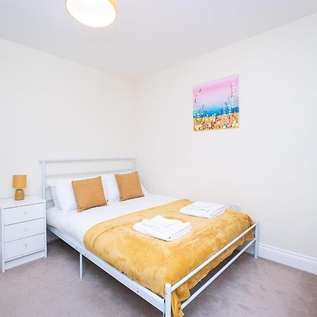 Spacious 2 Bedroom Apartment Newcastle/Гейтсхед Экстерьер фото